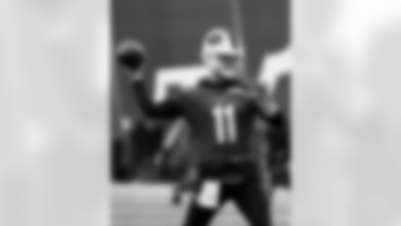 Mitchell Trubisky (11). Buffalo Bills Wild Card Week Thursday Practice, January 08, 2026 at Buffalo Bills Training Center.