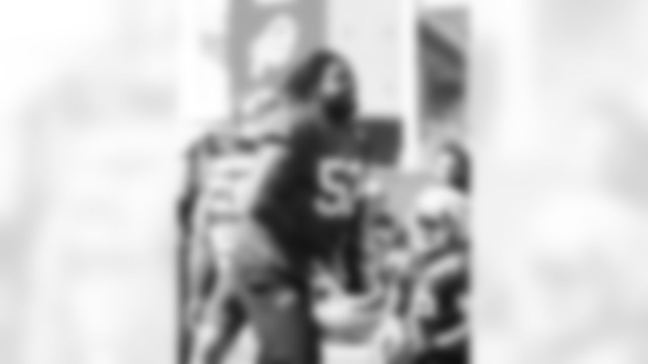 Jordan Phillips (52). Buffalo Bills Training Camp, August 27, 2025 at Buffalo Bills Training Facility.