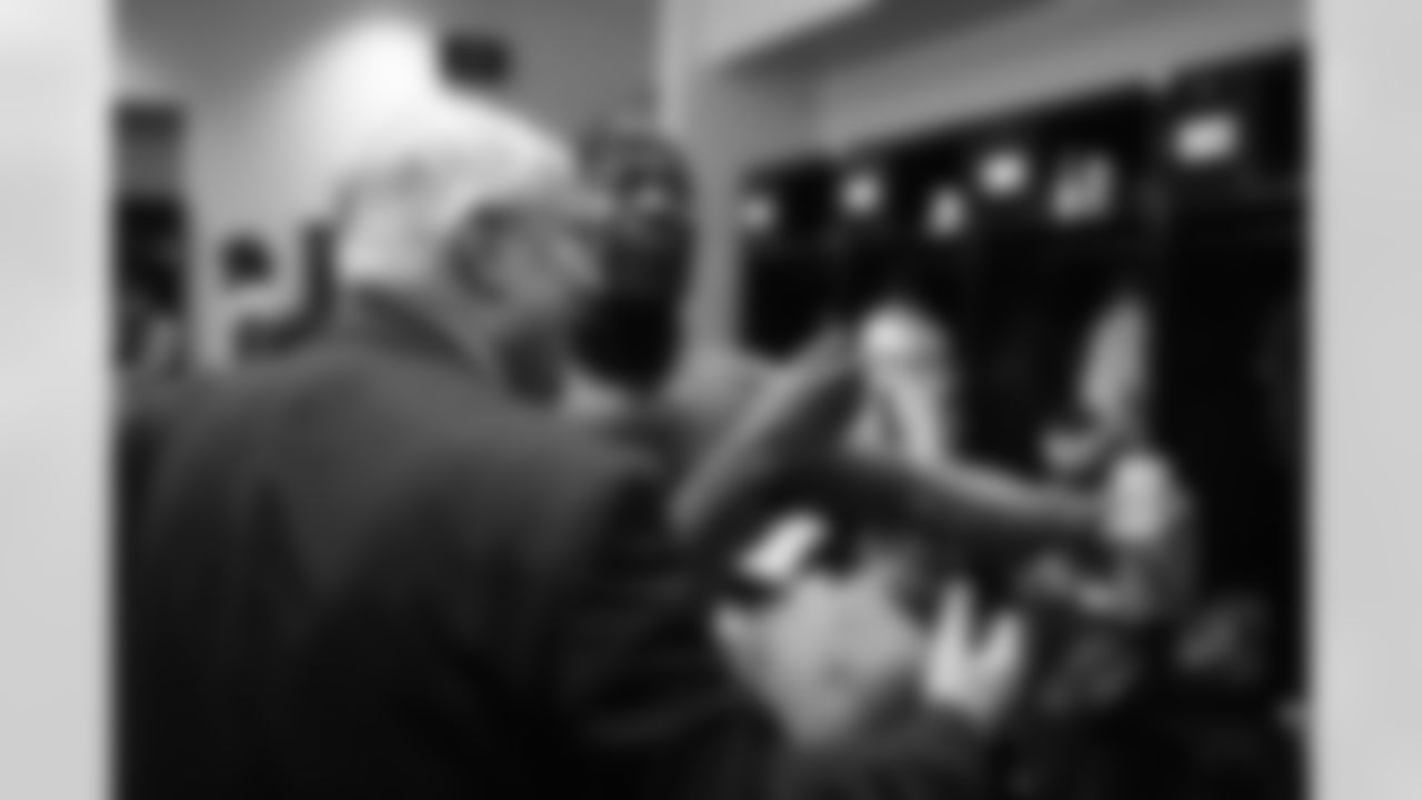 Buffalo Bills vs Jacksonville Jaguars, Wild Card Weekend, January 11, 2026 at EverBank Stadium.