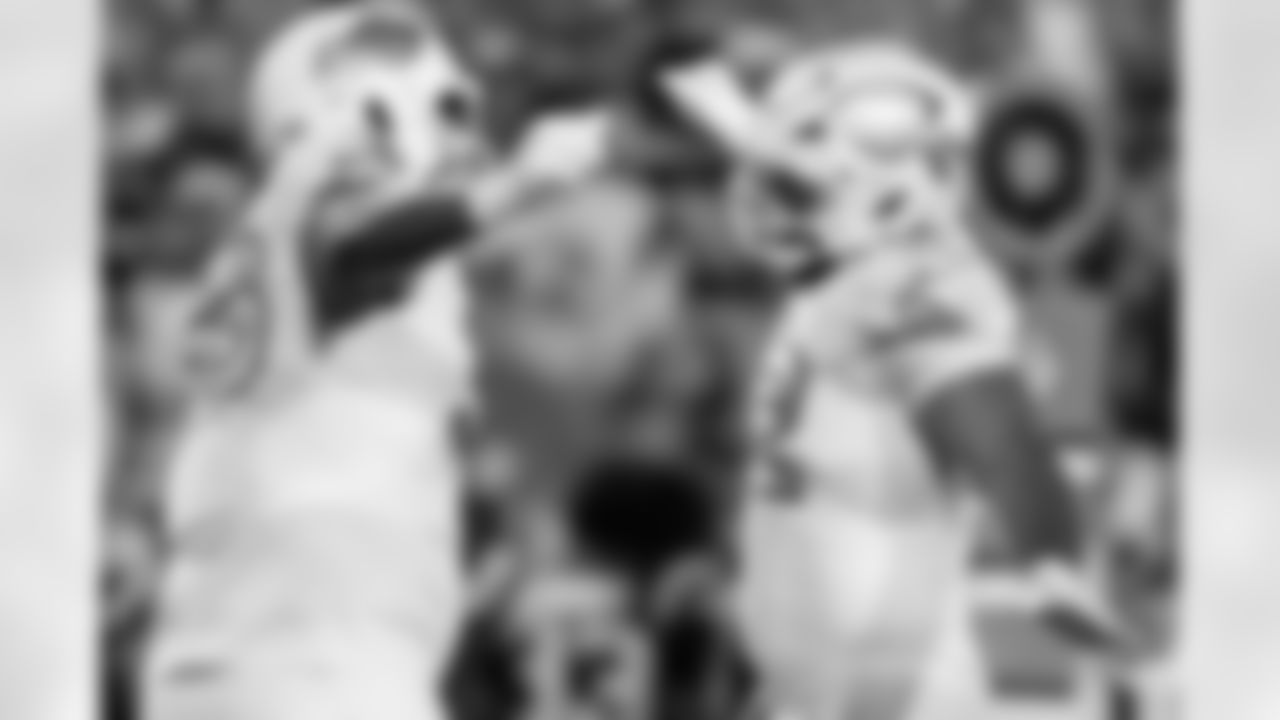 Buffalo Bills vs New England Patriots, Regular Season, October 05, 2025 at Highmark Stadium.