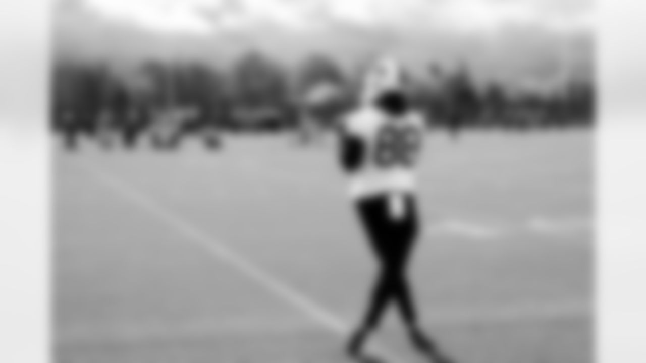 Dawson Knox (88). Buffalo Bills Week 8 Practice, October 24, 2025 at Buffalo Bills Training Center.