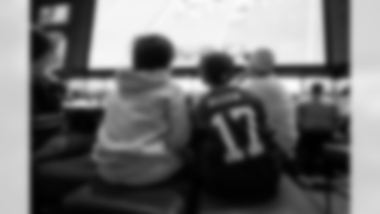 Bills v Chiefs Ontario Watch Party, November 02, 2025 at Real Sports Bar & Grill.