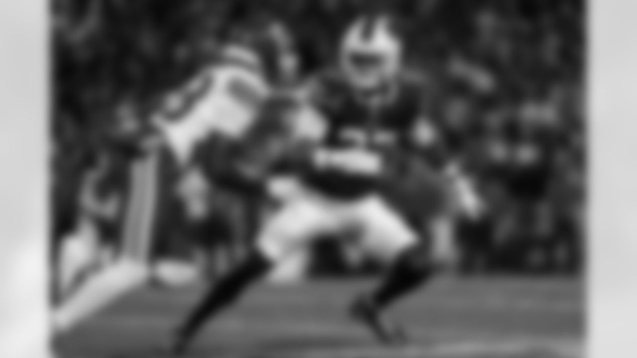 Buffalo Bills vs Kansas City Chiefs, Regular Season, November 02, 2025 at Highmark Stadium.