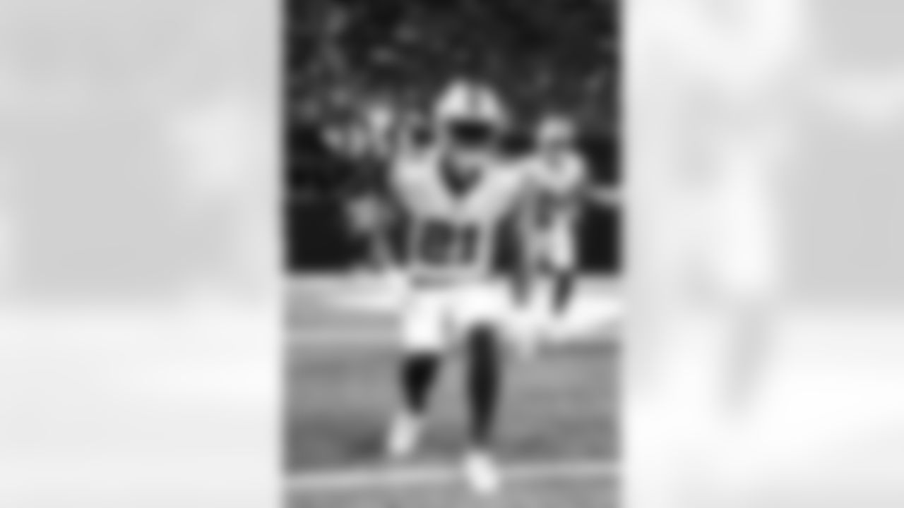 Atlanta Falcons vs Buffalo Bills, Regular Season, October 13, 2025 at Mercedes-Benz Stadium.