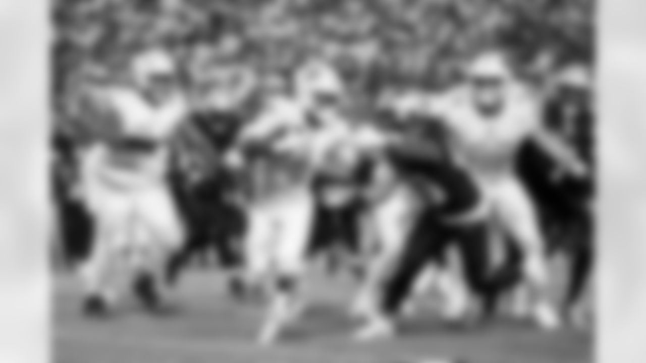 Buffalo Bills vs New England Patriots, Regular Season, October 05, 2025 at Highmark Stadium.