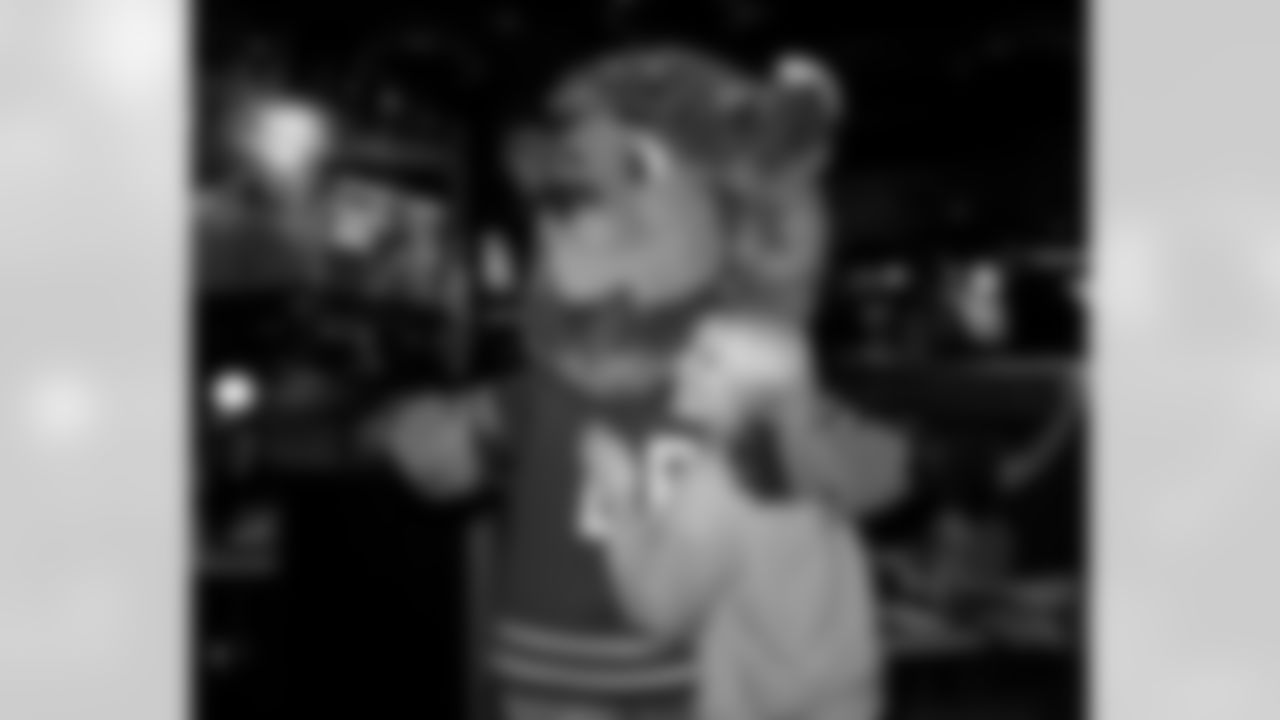 Bills v Chiefs Ontario Watch Party, November 02, 2025 at Real Sports Bar & Grill.