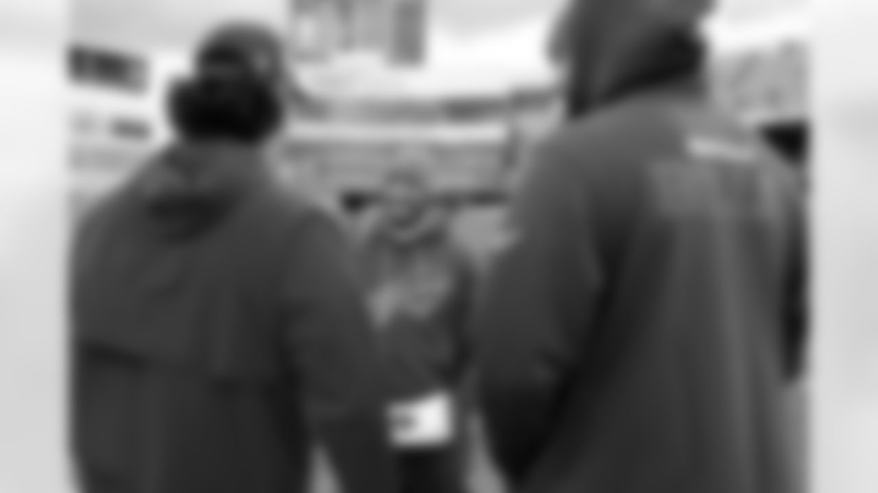 Buffalo Bills vs Tampa Bay Buccaneers, Regular Season, November 16, 2025 at Highmark Stadium.