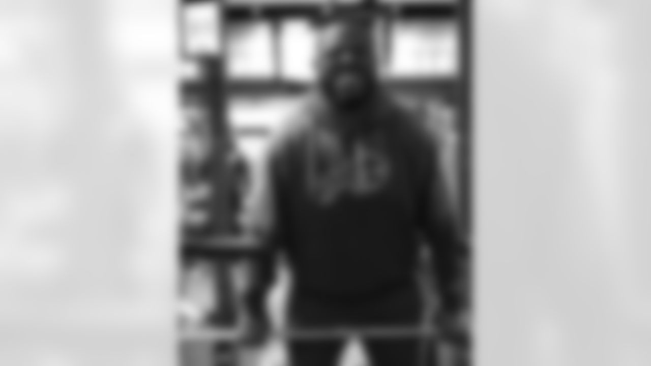 DeWayne Carter. Buffalo Bills players train during Phase Two of voluntary off-season workouts, May 22, 2025 at the Buffalo Bills Training Center.