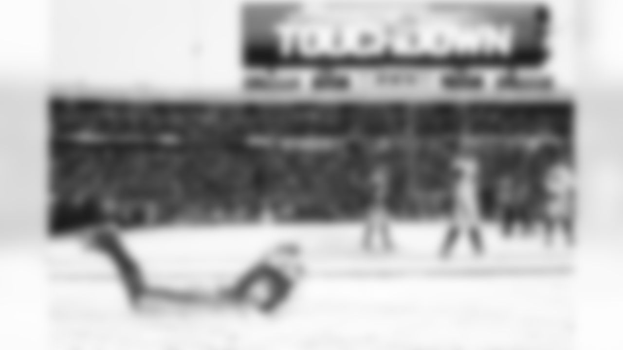 Buffalo Bills vs Cincinnati Bengals, Regular Season, December 07, 2025 at Highmark Stadium.