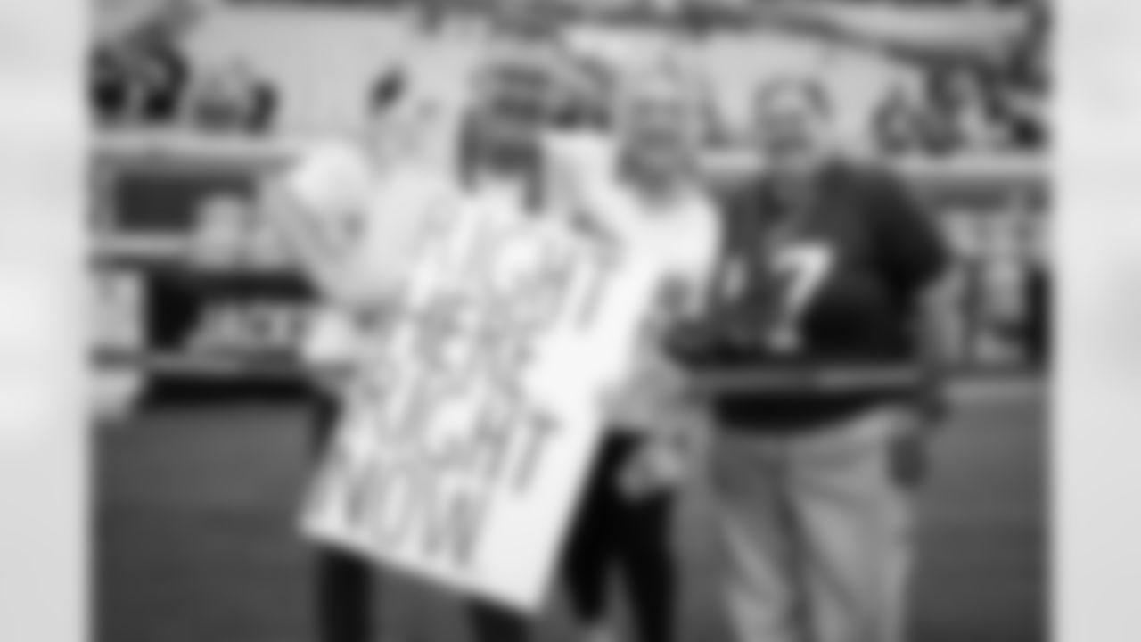 Buffalo Bills vs Jacksonville Jaguars, Wild Card Weekend, January 11, 2026 at EverBank Stadium.