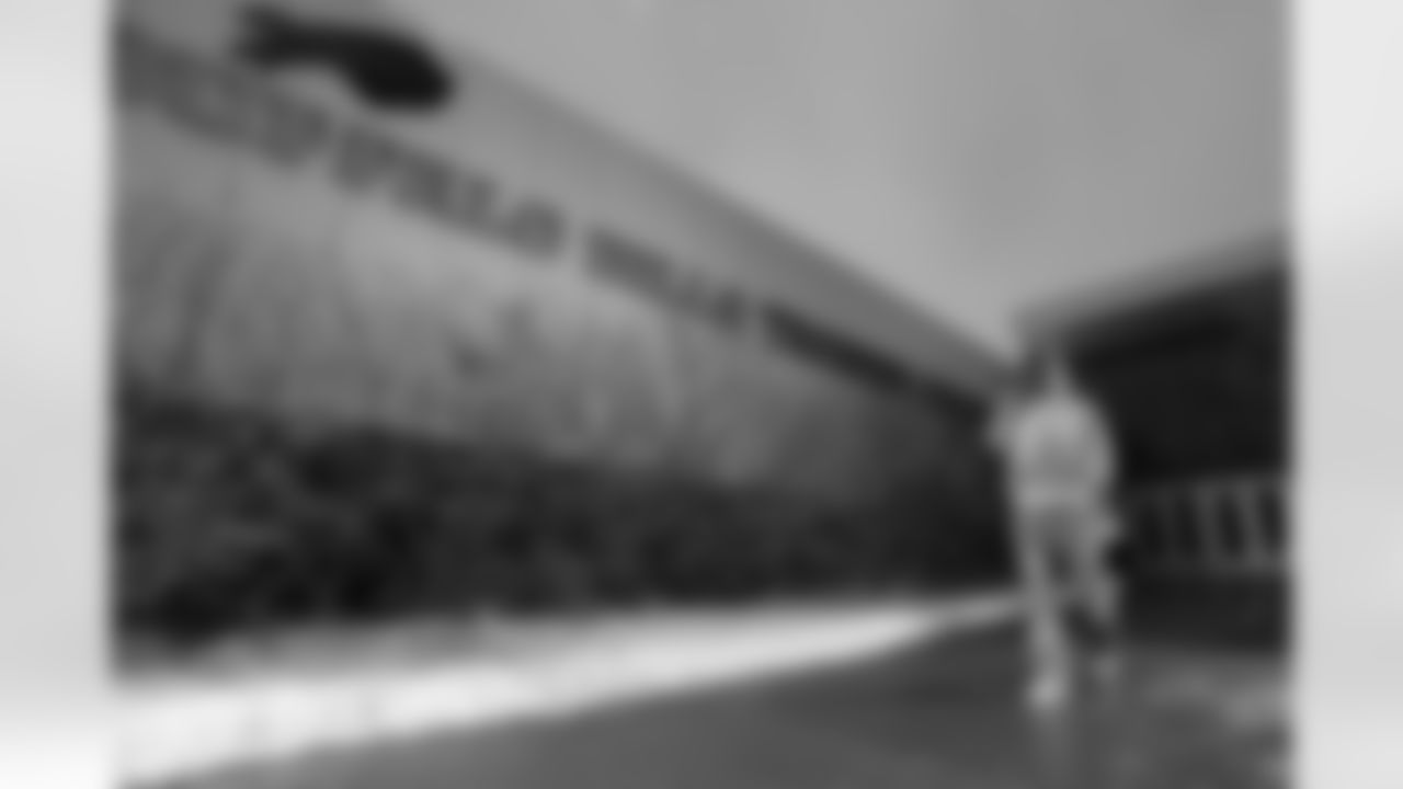 Buffalo Bills vs Cincinnati Bengals, Regular Season, December 07, 2025 at Highmark Stadium.