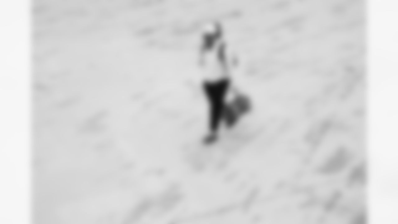 Ty Johnson (26). Buffalo Bills travel to Cleveland, December 20, 2025 at Buffalo Niagara International Airport.