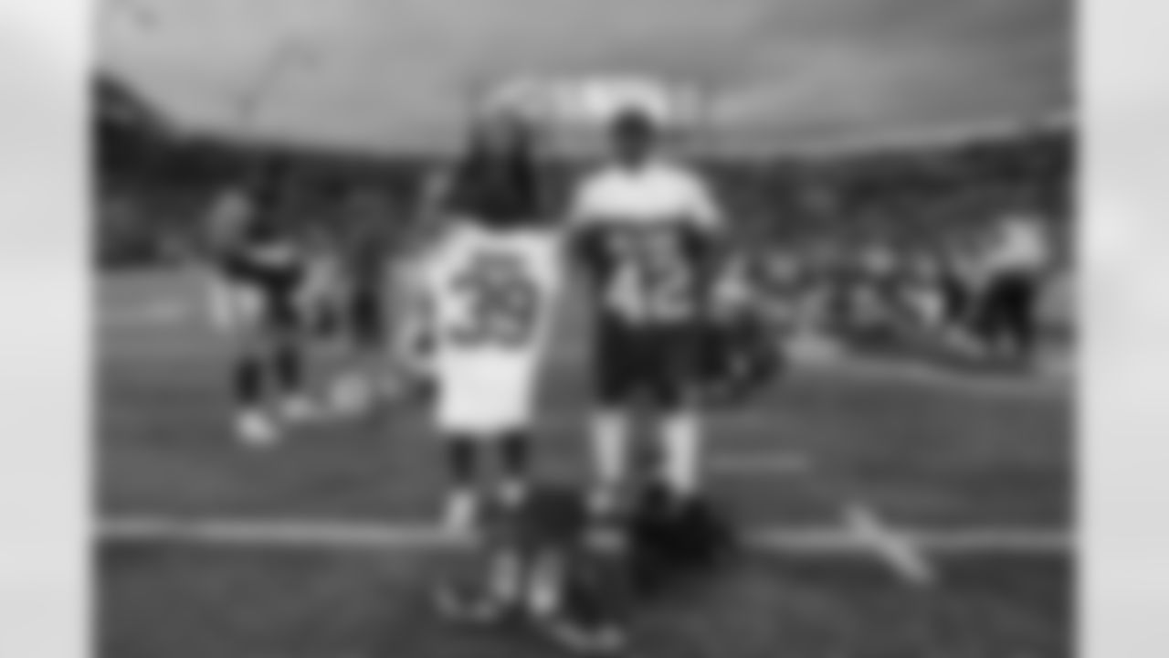 Buffalo Bills vs New York Jets, Regular Season, December 29, 2024 at Highmark Stadium.