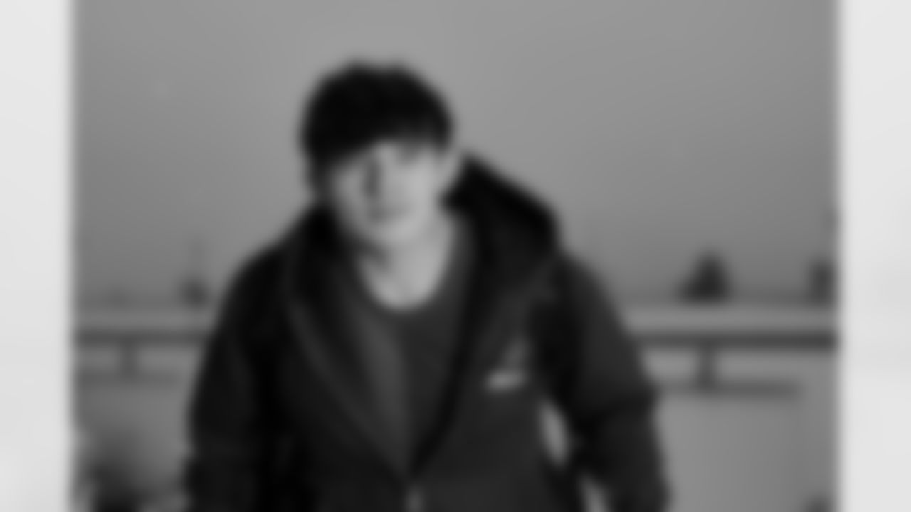 James Cook (4)4. Buffalo Bills travel to Foxborough, December 13, 2025 at Buffalo Niagara International Airport.