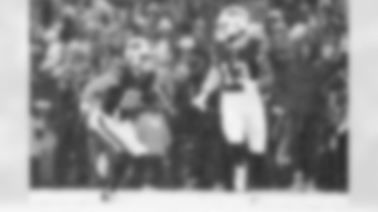 Buffalo Bills vs Cincinnati Bengals, Regular Season, December 07, 2025 at Highmark Stadium.