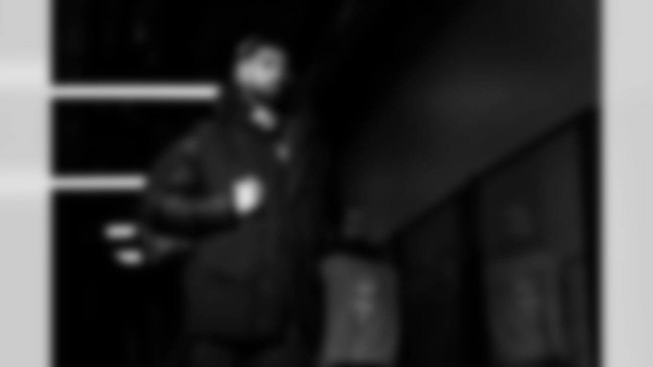 Cleveland Browns vs Buffalo Bills, Regular Season, December 21, 2025 at Huntington Bank Field.