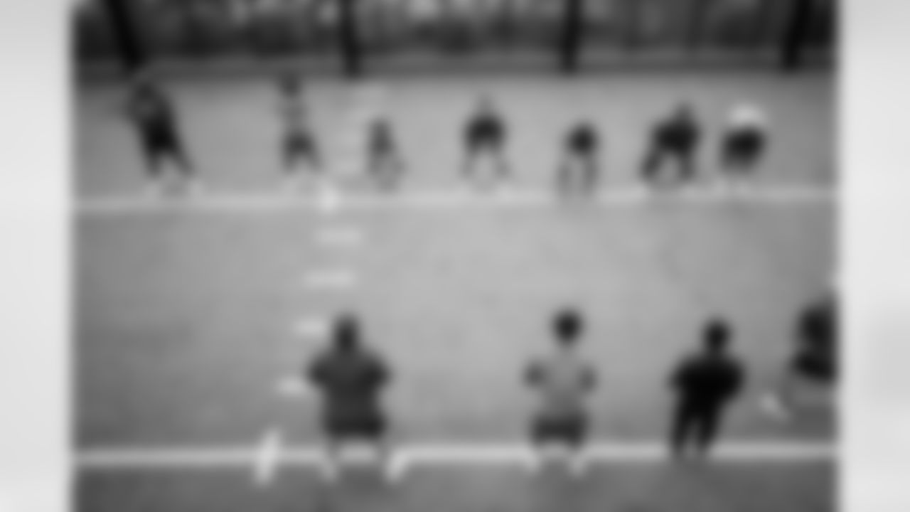 Dorian Strong (43), Maxwell Hairston (31), Deone Walker (96), Jordan Hancock (37), Kaden Prather (81), Paris Shand. Dorian Strong (43), Maxwell Hairston (31), Deone Walker (96), Jordan Hancock (37), Kaden Prather (81), Paris Shand. Buffalo Bills players train during Phase Two of voluntary off-season workouts, May 13, 2025 at the Buffalo Bills Training Center.