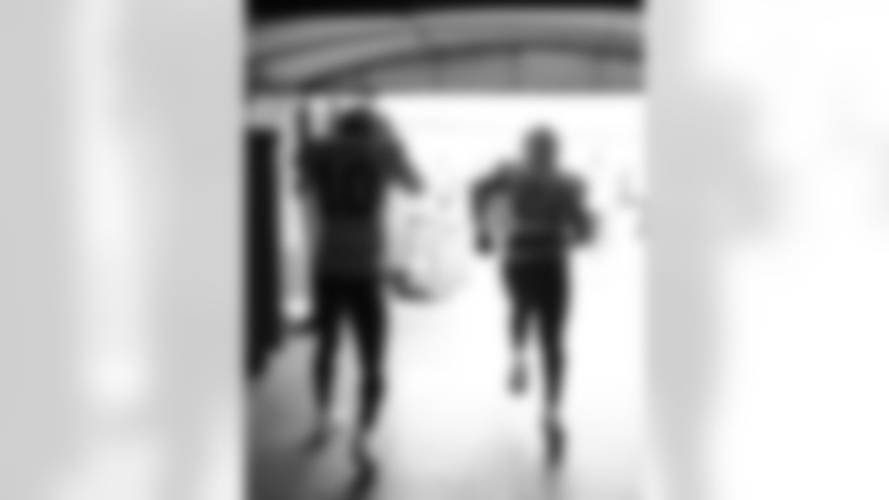 Cleveland Browns vs Buffalo Bills, Regular Season, December 21, 2025 at Huntington Bank Field.