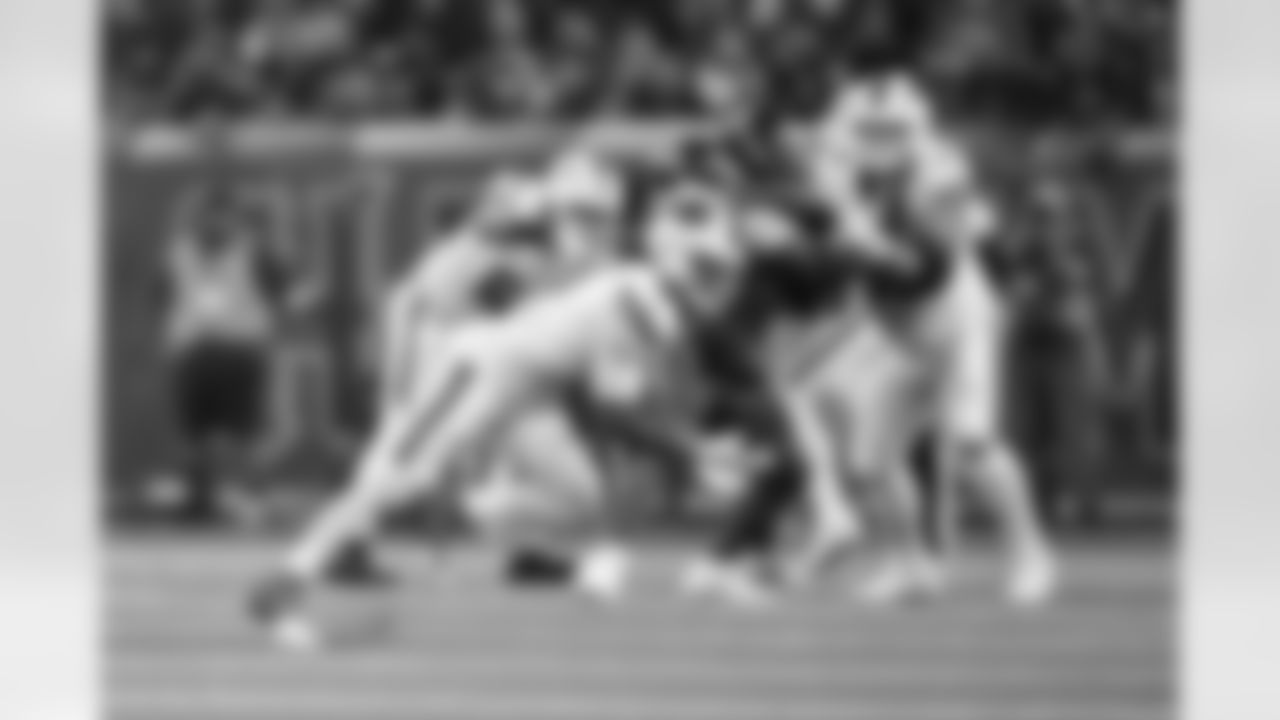 Houston Texans vs Buffalo Bills, Regular Season, November 20, 2025 at NRG Stadium.