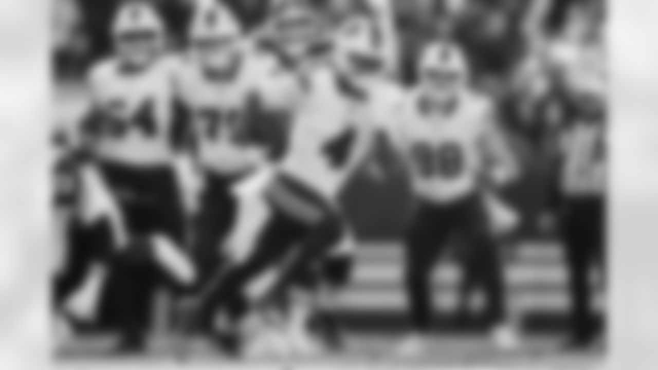 Cleveland Browns vs Buffalo Bills, Regular Season, December 21, 2025 at Huntington Bank Field.