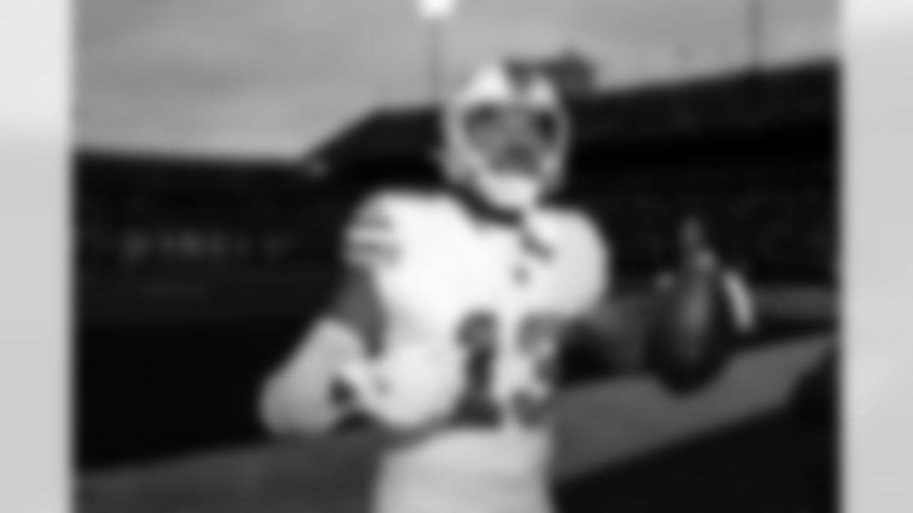 Buffalo Bills vs Tampa Bay Buccaneers, Regular Season, November 16, 2025 at Highmark Stadium.