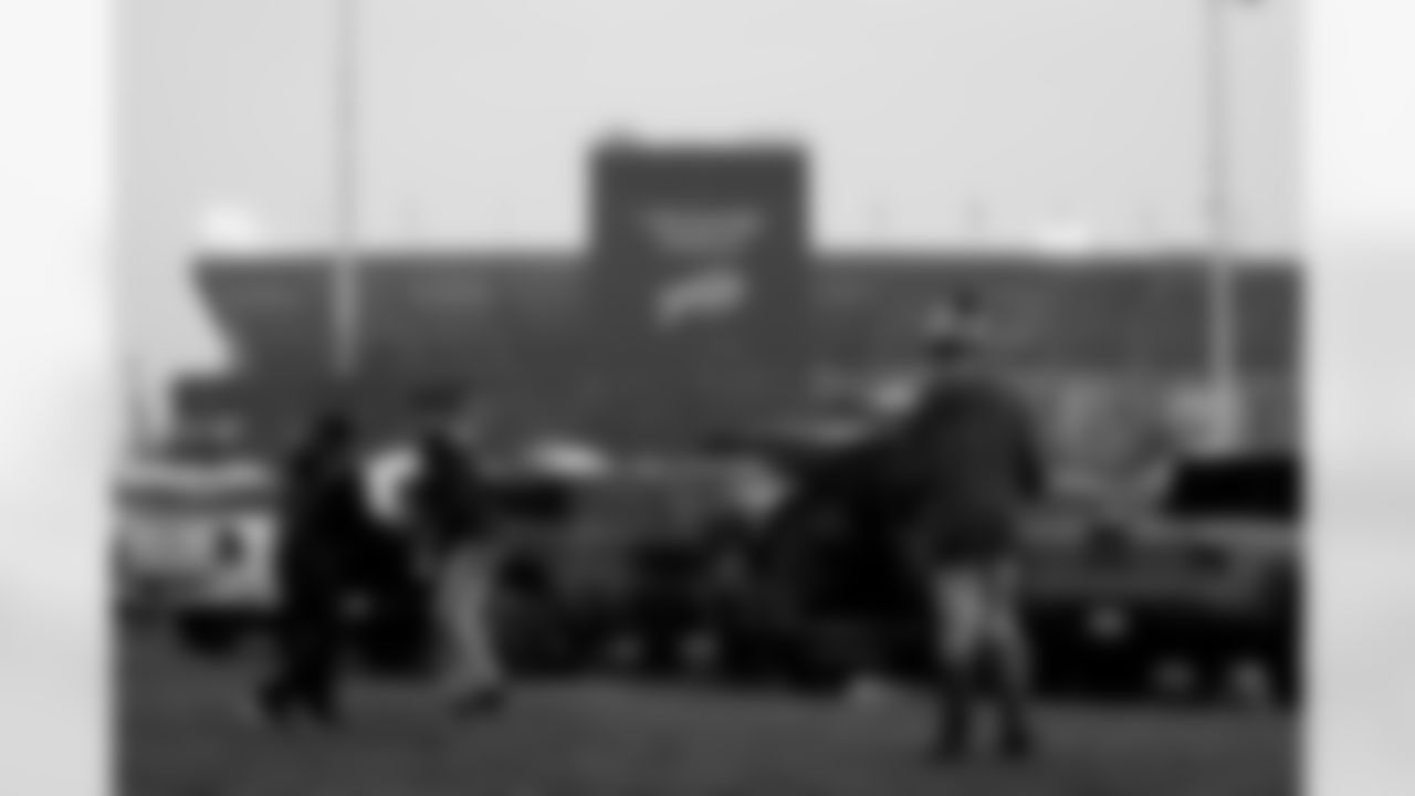 Buffalo Bills vs Philadelphia Eagles, Regular Season, December 28, 2025 at Highmark Stadium.