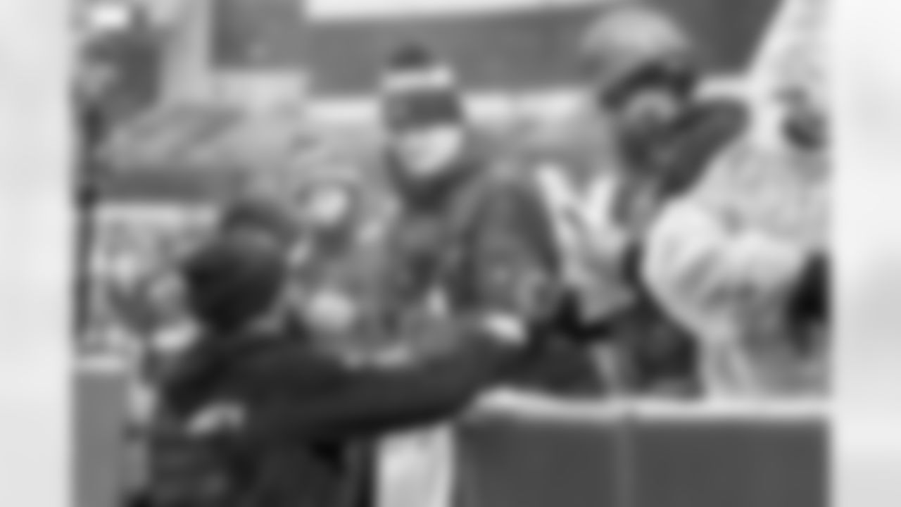 Buffalo Bills vs Philadelphia Eagles, Regular Season, December 28, 2025 at Highmark Stadium.