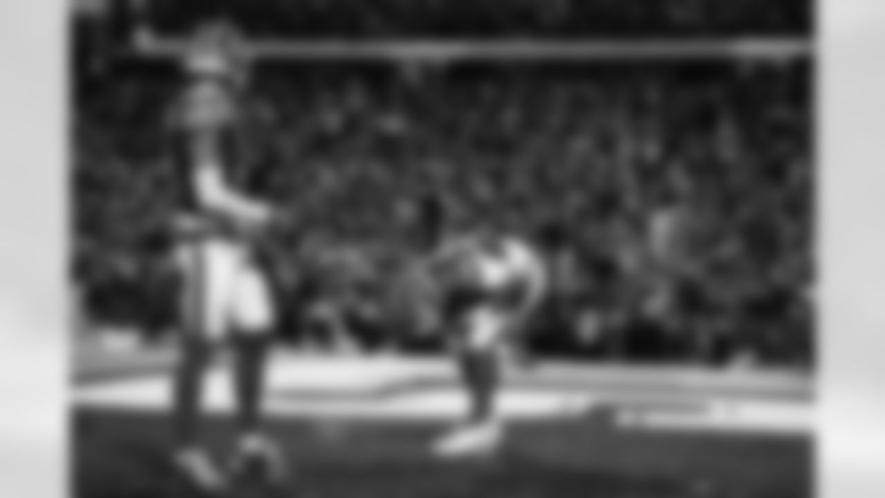 Buffalo Bills vs New York Jets, Regular Season, January 04, 2026 at Highmark Stadium.