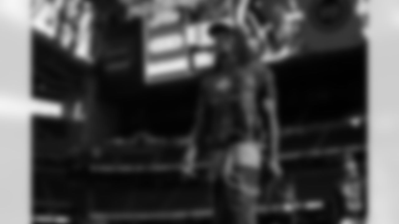 Houston Texans vs Buffalo Bills, Regular Season, November 20, 2025 at NRG Stadium.