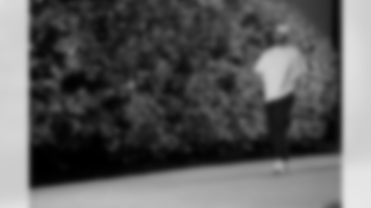 Josh Allen (17). Buffalo Bills vs Miami Dolphins, Regular Season, September 18, 2025 at Highmark Stadium.