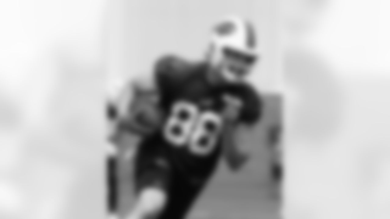 Dawson Knox (88). Buffalo Bills OTA workouts, June 03, 2025 at the Buffalo Bills Training Center.
