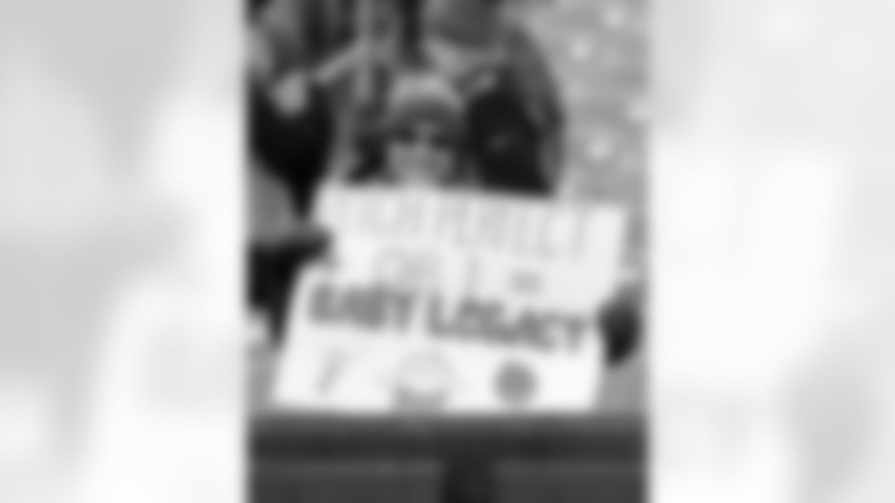 Cleveland Browns vs Buffalo Bills, Regular Season, December 21, 2025 at Huntington Bank Field.