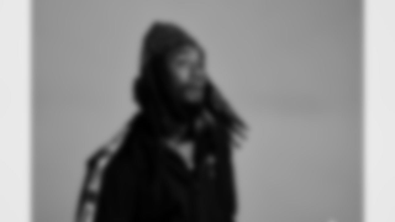 James Cook (4). Buffalo Bills travel to Foxborough, December 13, 2025 at Buffalo Niagara International Airport.