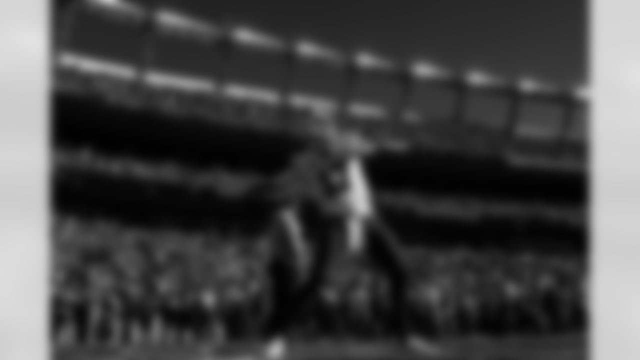 Buffalo Bills vs Denver Broncos, Divisional Game, January 17, 2026 at Empower Field at Mile High.