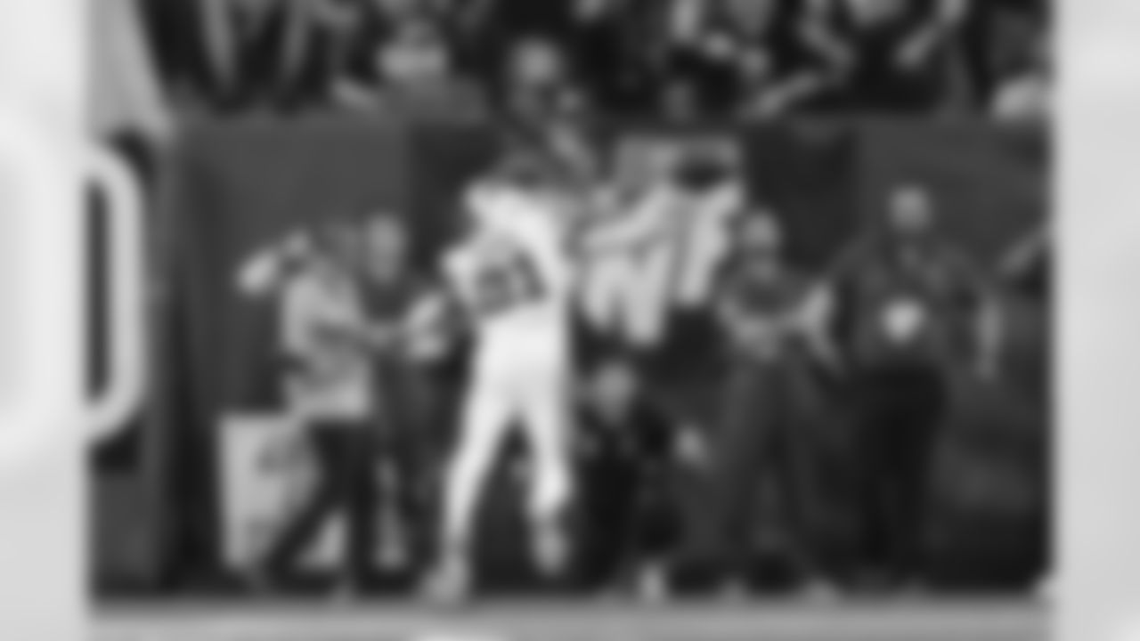 Houston Texans vs Buffalo Bills, Regular Season, November 20, 2025 at NRG Stadium.