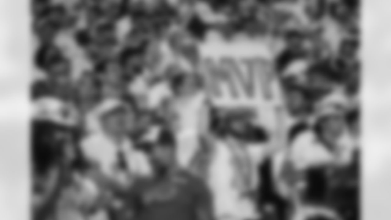 Buffalo Bills vs New England Patriots, Regular Season, October 05, 2025 at Highmark Stadium.