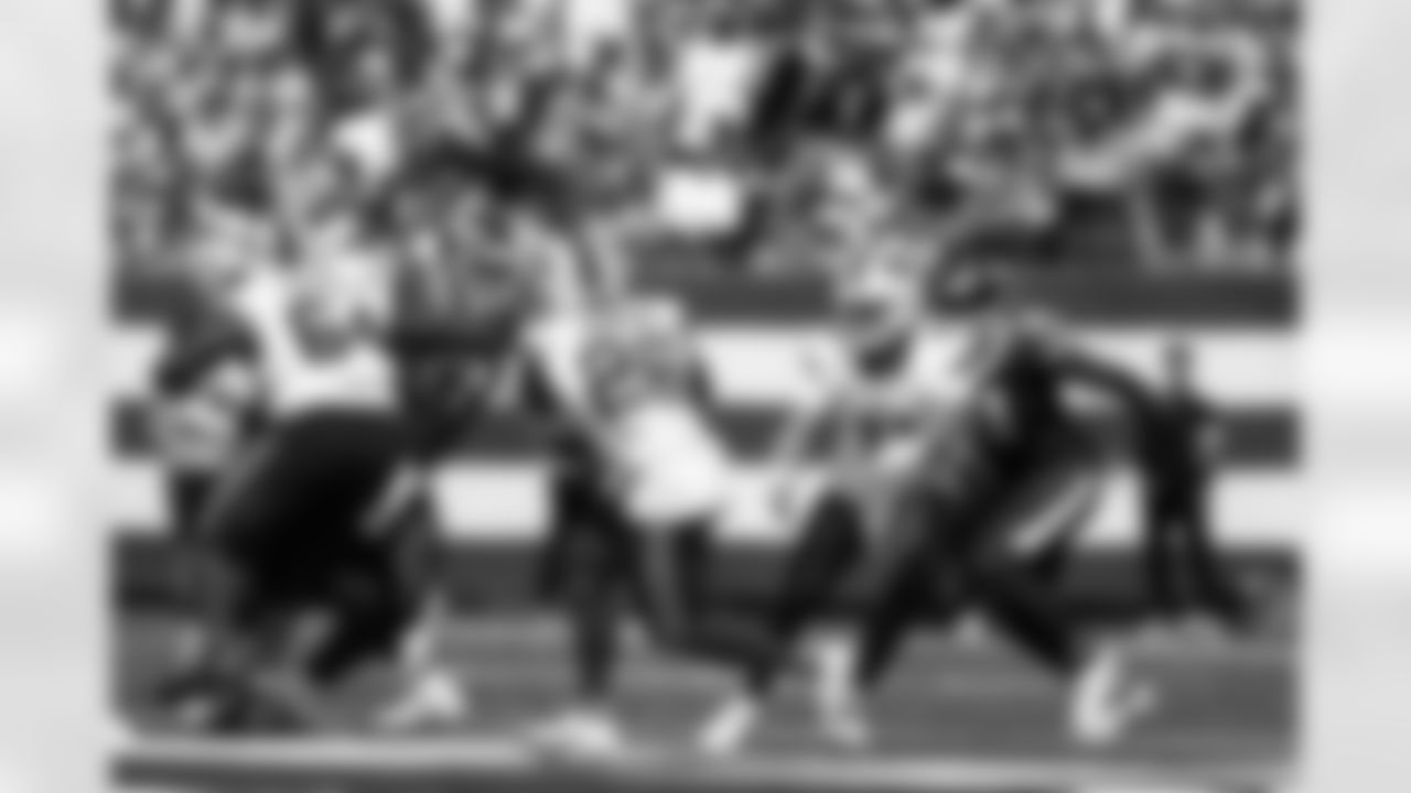 New York Jets vs Buffalo Bills, Regular Season, September 14, 2025 at Metlife Stadium.