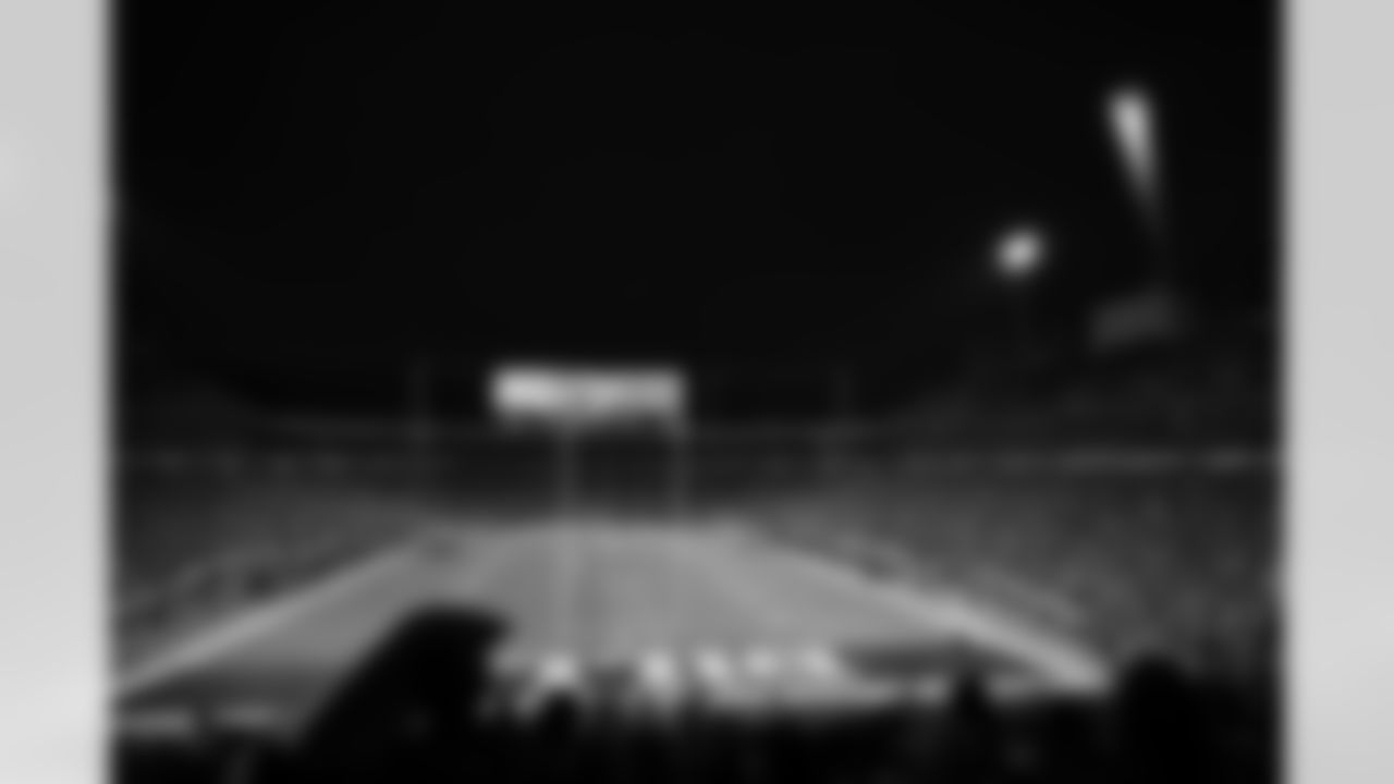 Buffalo Bills vs New York Jets, Regular Season, January 04, 2026 at Highmark Stadium.