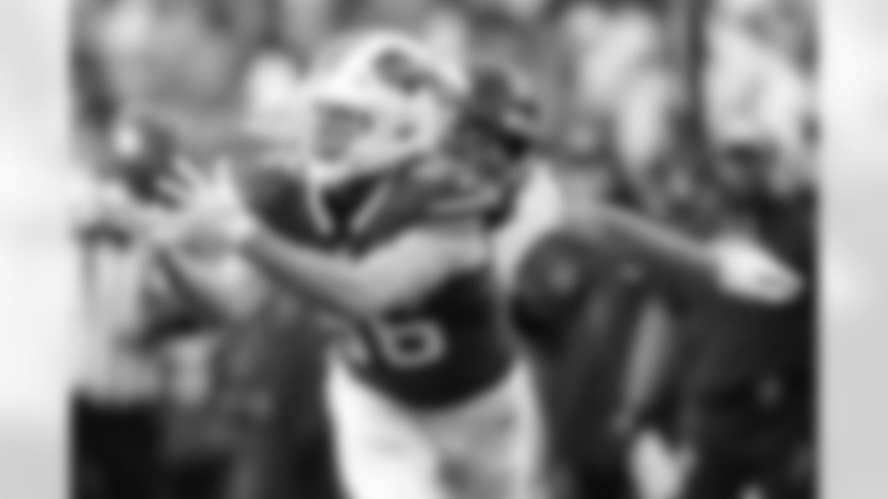 Buffalo Bills vs Denver Broncos, Wild Card Weekend, January 12, 2025 at Highmark Stadium.