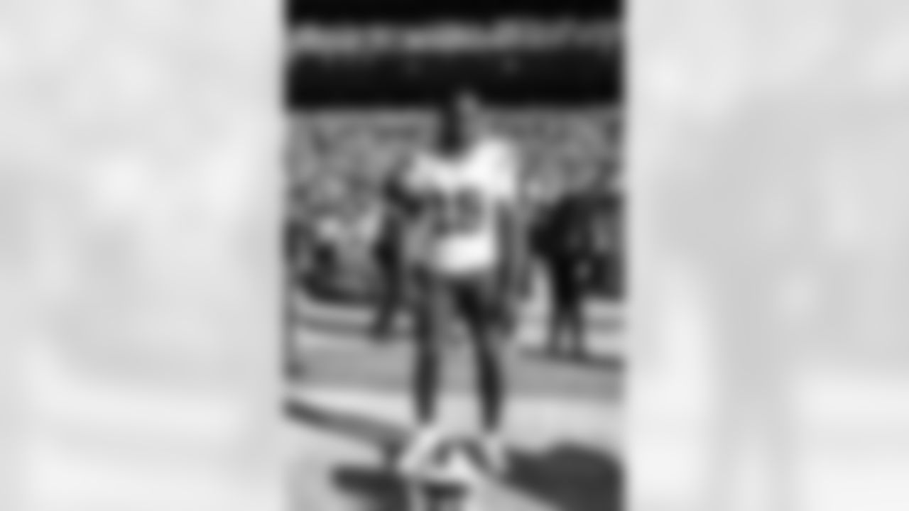 Buffalo Bills vs Denver Broncos, Divisional Game, January 17, 2026 at Empower Field at Mile High.