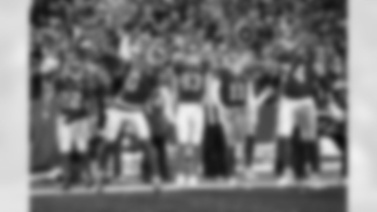 Buffalo Bills vs New York Jets, Regular Season, January 04, 2026 at Highmark Stadium.