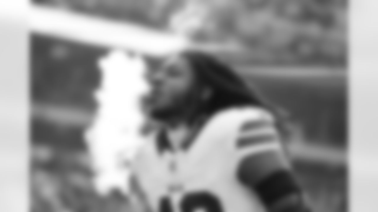 Cleveland Browns vs Buffalo Bills, Regular Season, December 21, 2025 at Huntington Bank Field.