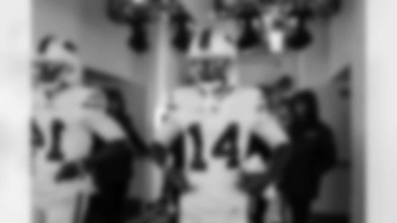 Buffalo Bills vs Tampa Bay Buccaneers, Regular Season, November 16, 2025 at Highmark Stadium.