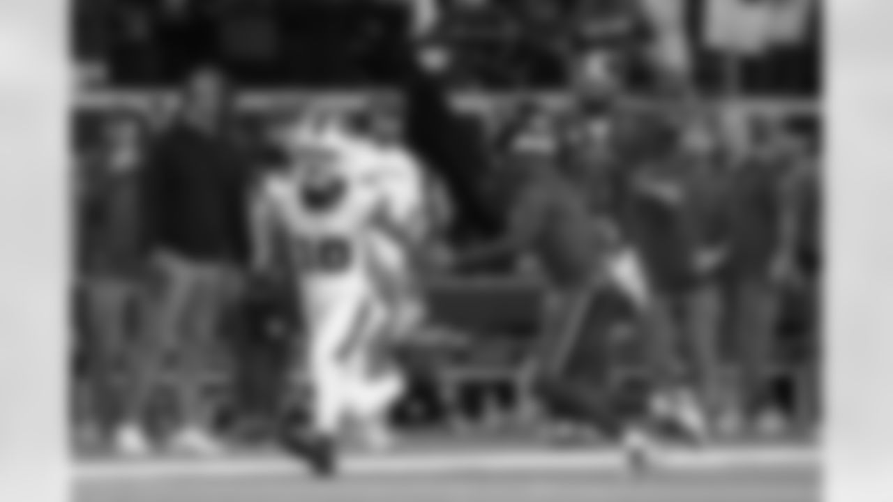 Houston Texans vs Buffalo Bills, Regular Season, November 20, 2025 at NRG Stadium.