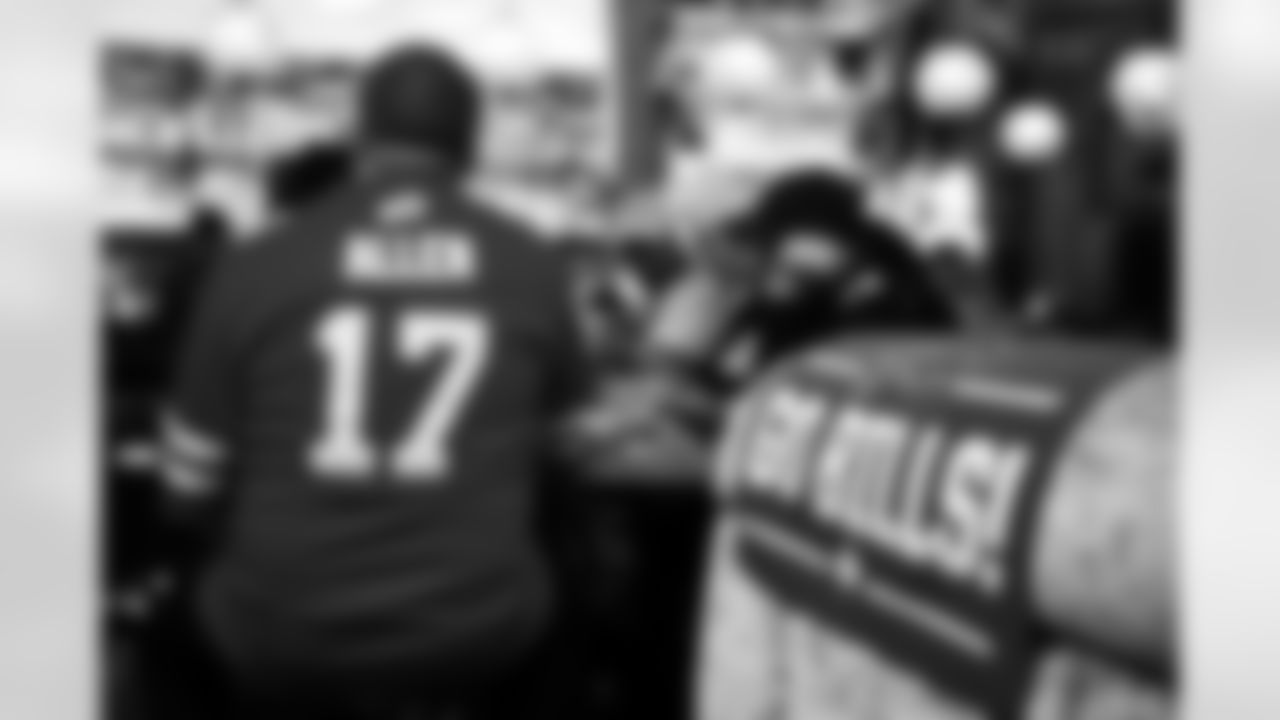 Bills v Chiefs Montreal Watch Party, November 02, 2025 at La Belle et La Boeuf.