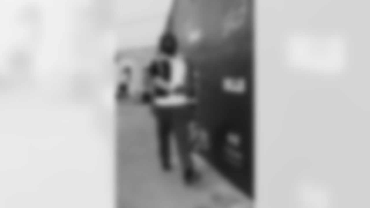 Buffalo Bills vs Tampa Bay Buccaneers, Regular Season, November 16, 2025 at Highmark Stadium.