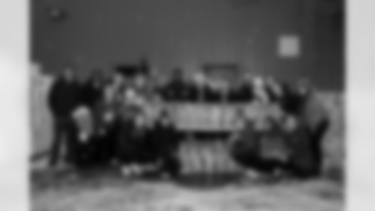 Dion's Dreamers Food Giveaway, December 09, 2025 at Salvation Army.