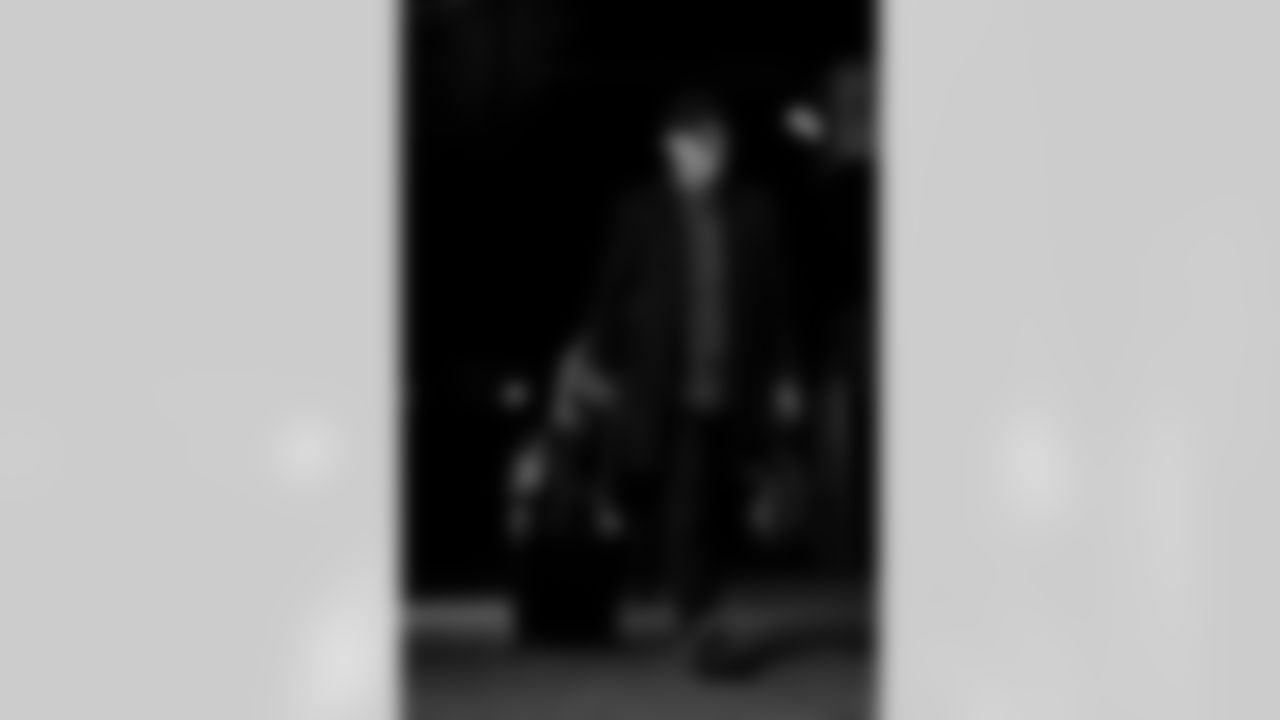 New England Patriots vs Buffalo Bills, Regular Season, December 14, 2025 at Gillette Stadium.