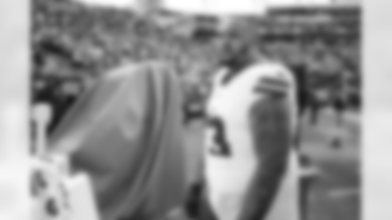 Buffalo Bills vs Jacksonville Jaguars, Wild Card Weekend, January 11, 2026 at EverBank Stadium.