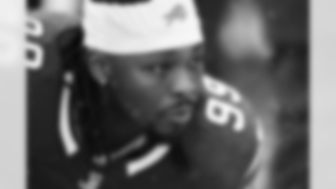 Larry Ogunjobi (99). Buffalo Bills vs Cincinnati Bengals, Regular Season, December 07, 2025 at Highmark Stadium.